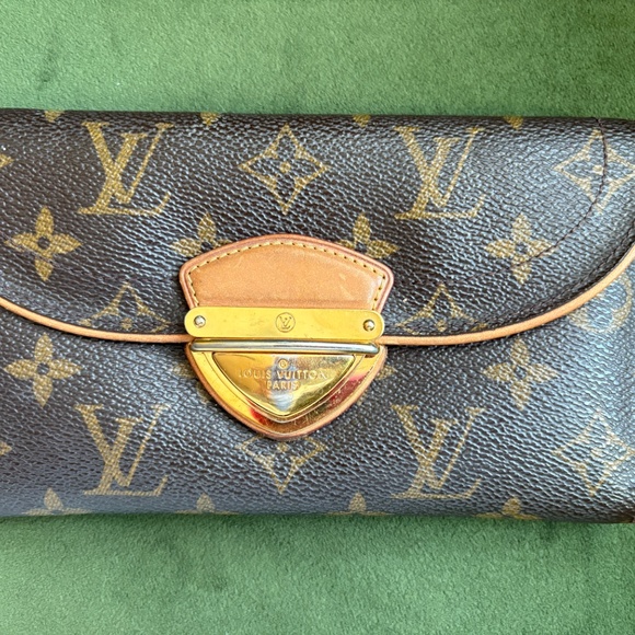 Louis Vuitton Monogram Eugenie Wallet - Picture 1 of 5